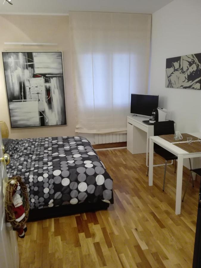 B&B Stazione Latina Сермонета Екстериор снимка